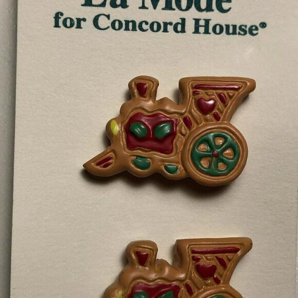10x Vintage La Mode Christmas Train Shank Buttons Hand Painted #3602-8 - Picture 2 of 2